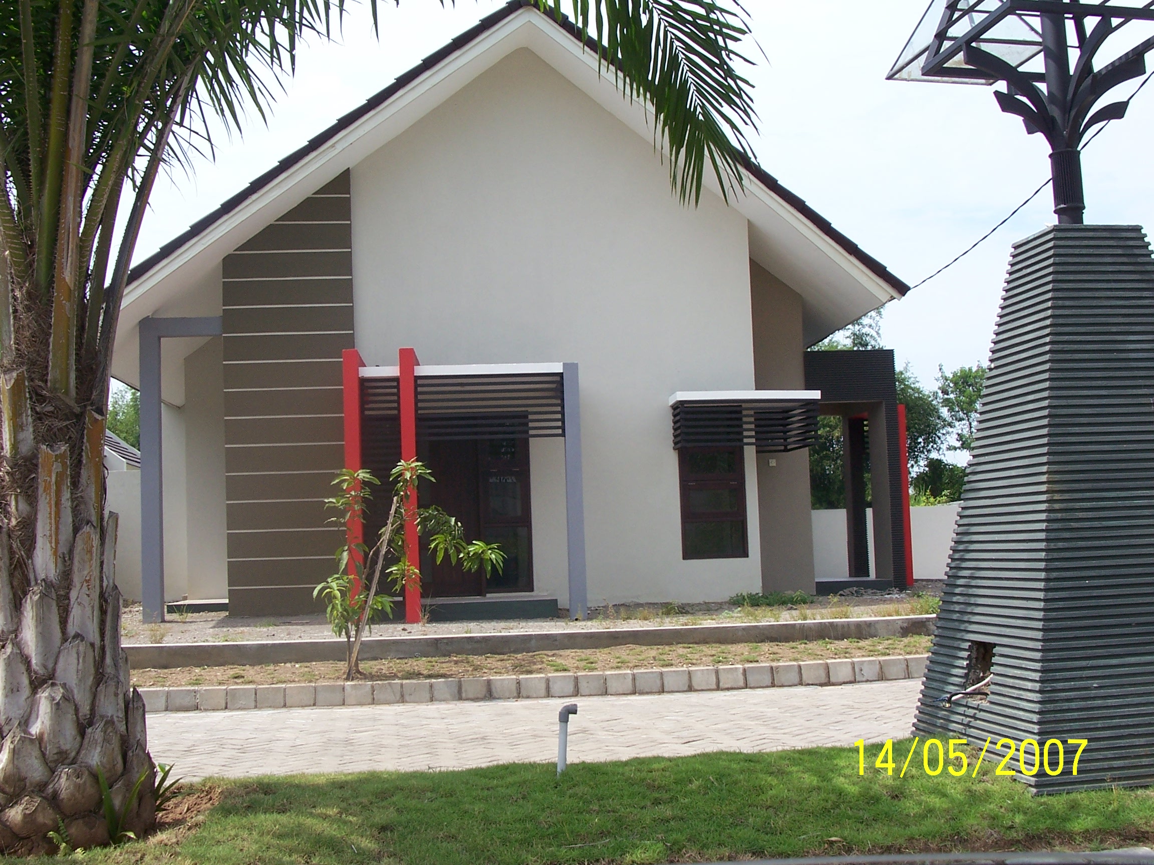 Small House Exterior Design
